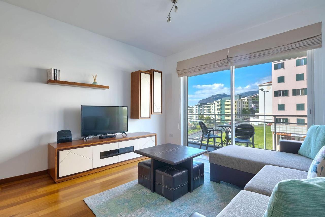 Blue Sky Apartment With Pool By Hr Madeira Funchal  Bagian luar foto
